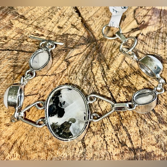 Rainbow Moonstone Bracelet 7 1/2”- 8” - Picture 7 of 8